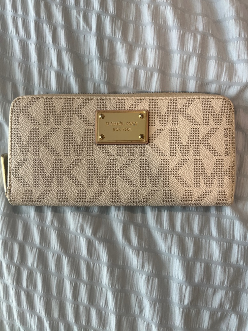 Michael Kors Cream Signature MK Zip-Around Wallet with Gold Plaque